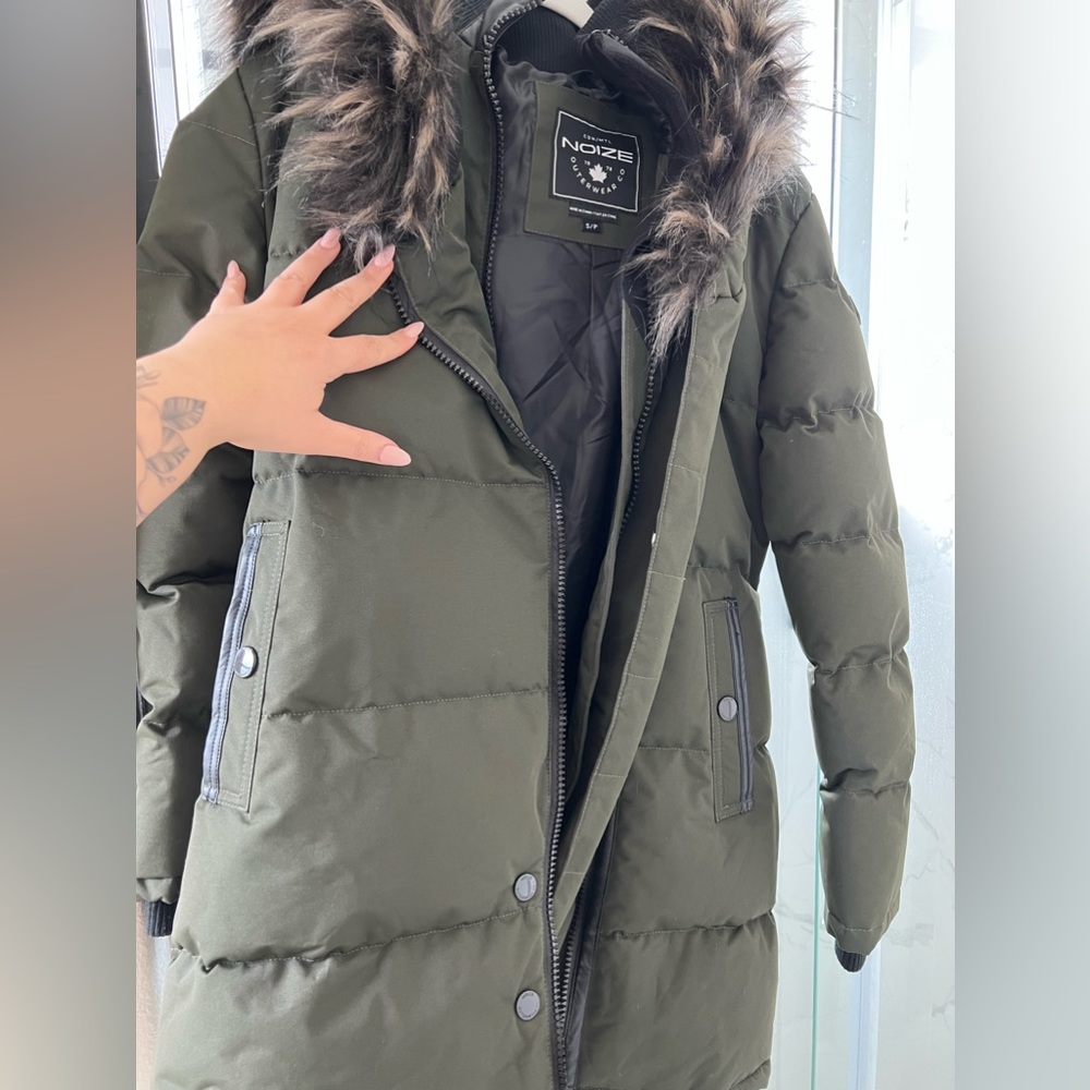 All weather heavy duty snow jacket
